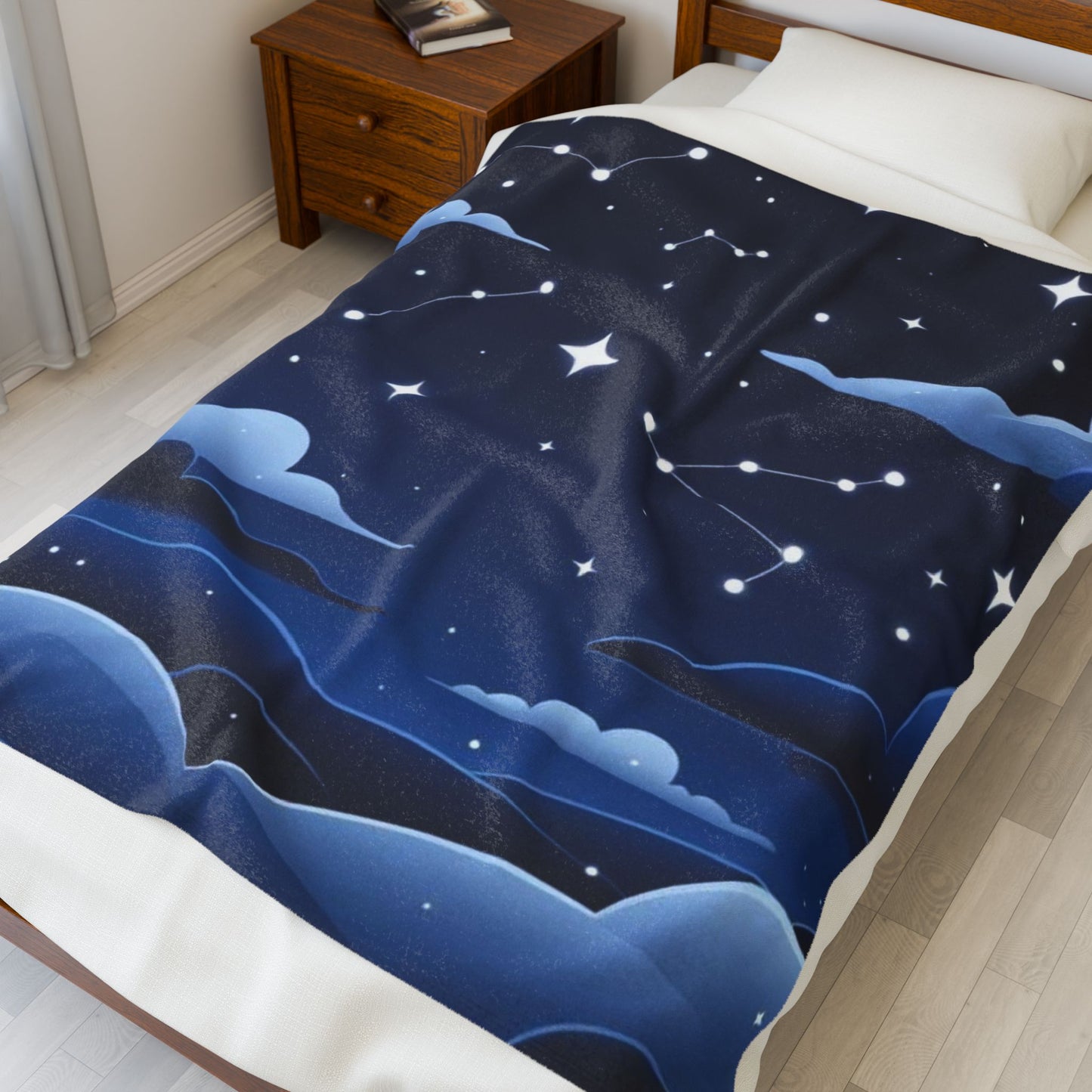 Constellation Night Sky Velveteen Plush Blanket — Star Map Cozy Throw